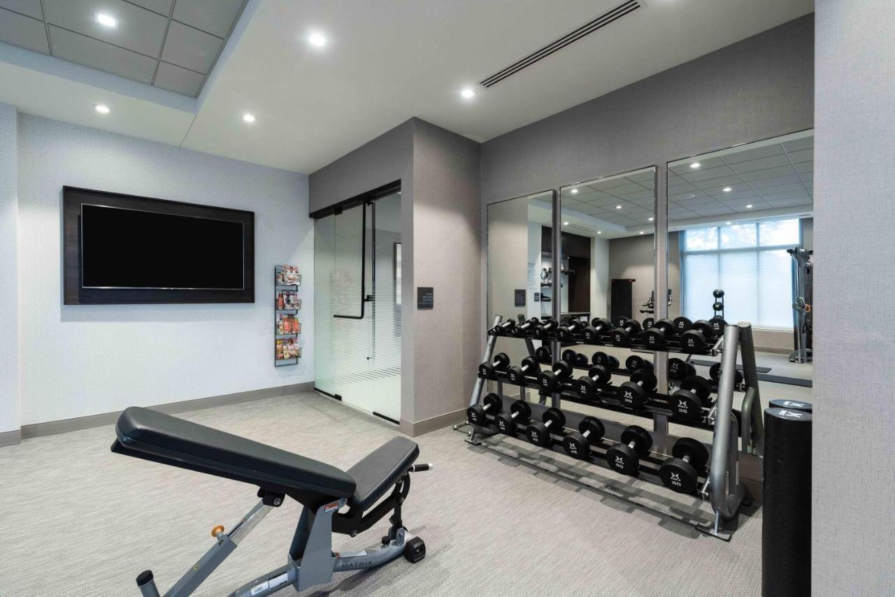 Staybridge Suites - Quincy By Ihg Esterno foto